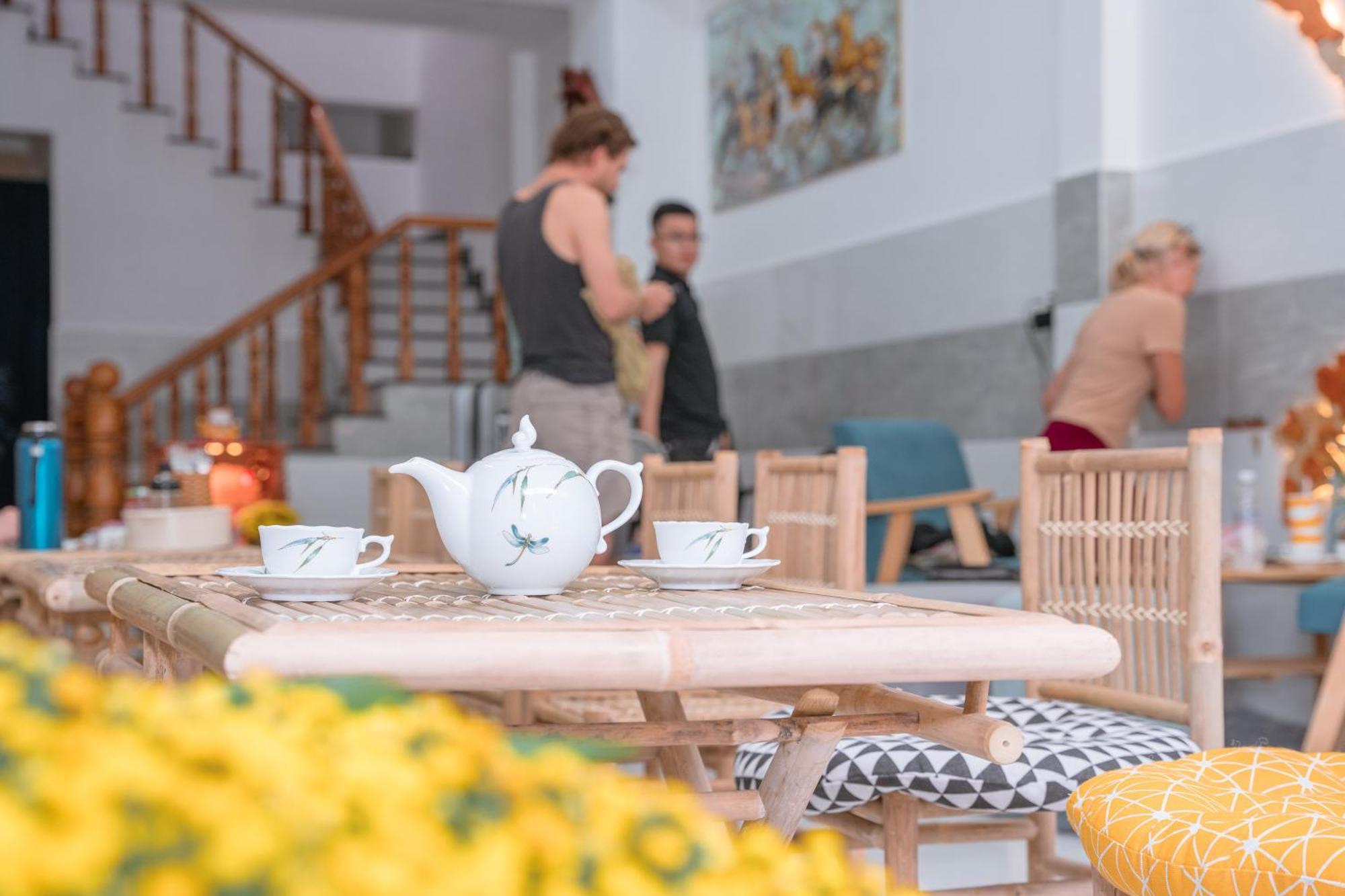 Aloha Saigon Premium Hostel By Local Travel Experts - Newly Opened, Less-Touristy Location, Spacious Rooms, Glass Shower Bathroom, Free Breakfast & Walking Tour Хошимин Экстерьер фото