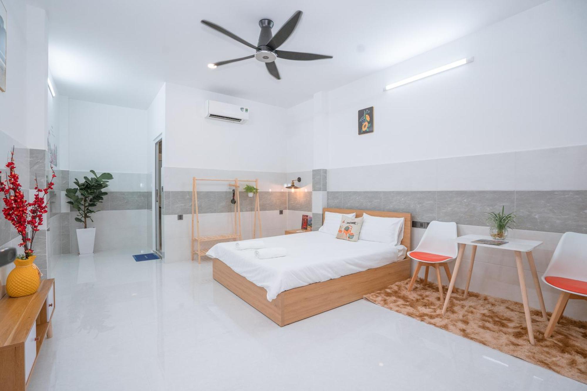 Aloha Saigon Premium Hostel By Local Travel Experts - Newly Opened, Less-Touristy Location, Spacious Rooms, Glass Shower Bathroom, Free Breakfast & Walking Tour Хошимин Экстерьер фото