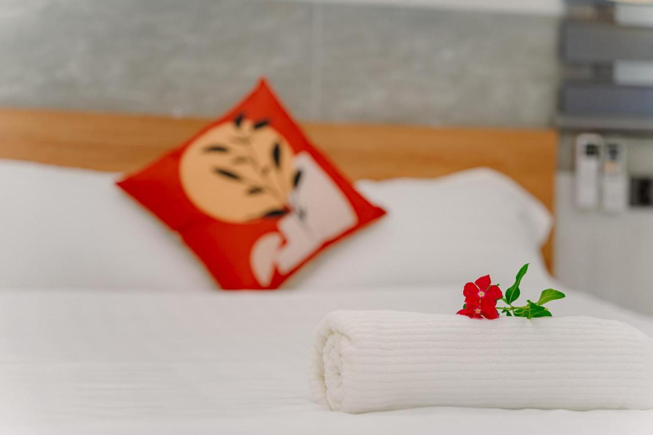 Aloha Saigon Premium Hostel By Local Travel Experts - Newly Opened, Less-Touristy Location, Spacious Rooms, Glass Shower Bathroom, Free Breakfast & Walking Tour Хошимин Экстерьер фото